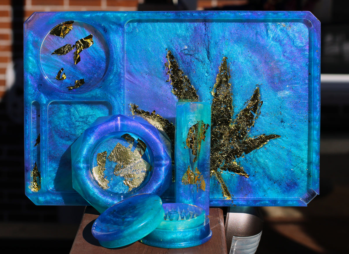 Rolling Tray Cosmic Haze