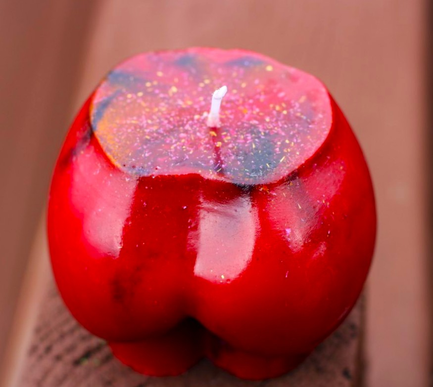 Booty Candle Red Peach